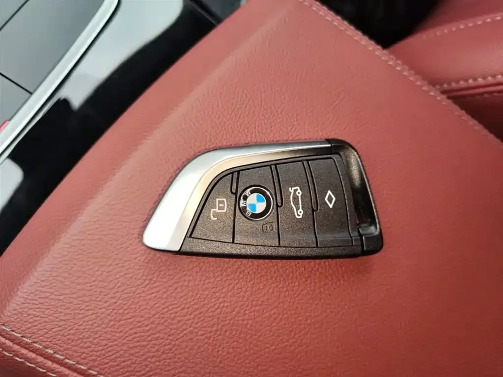 BMW i3 — фото 8