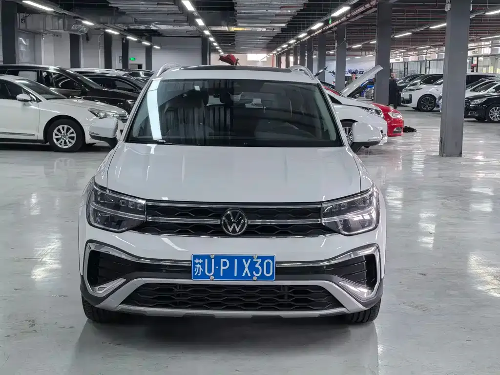Volkswagen Tharu — фото 2