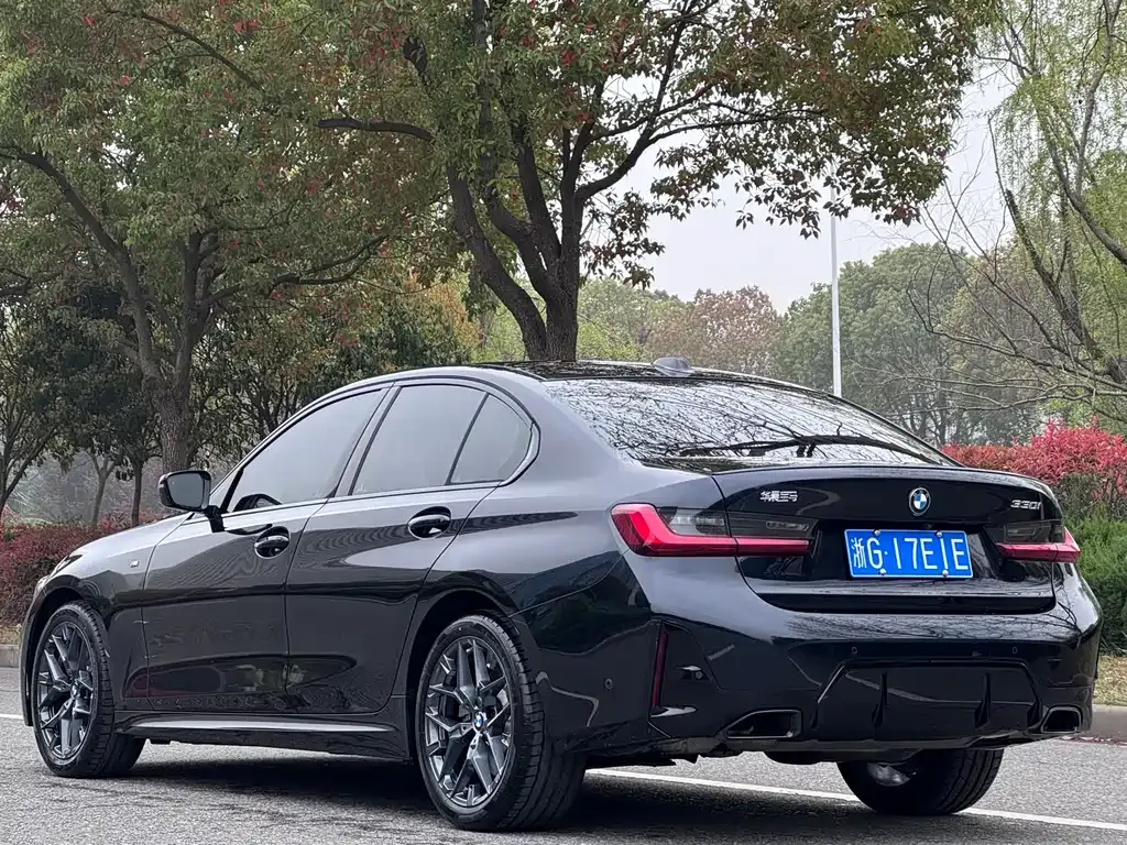 BMW 3 Series — фото 10