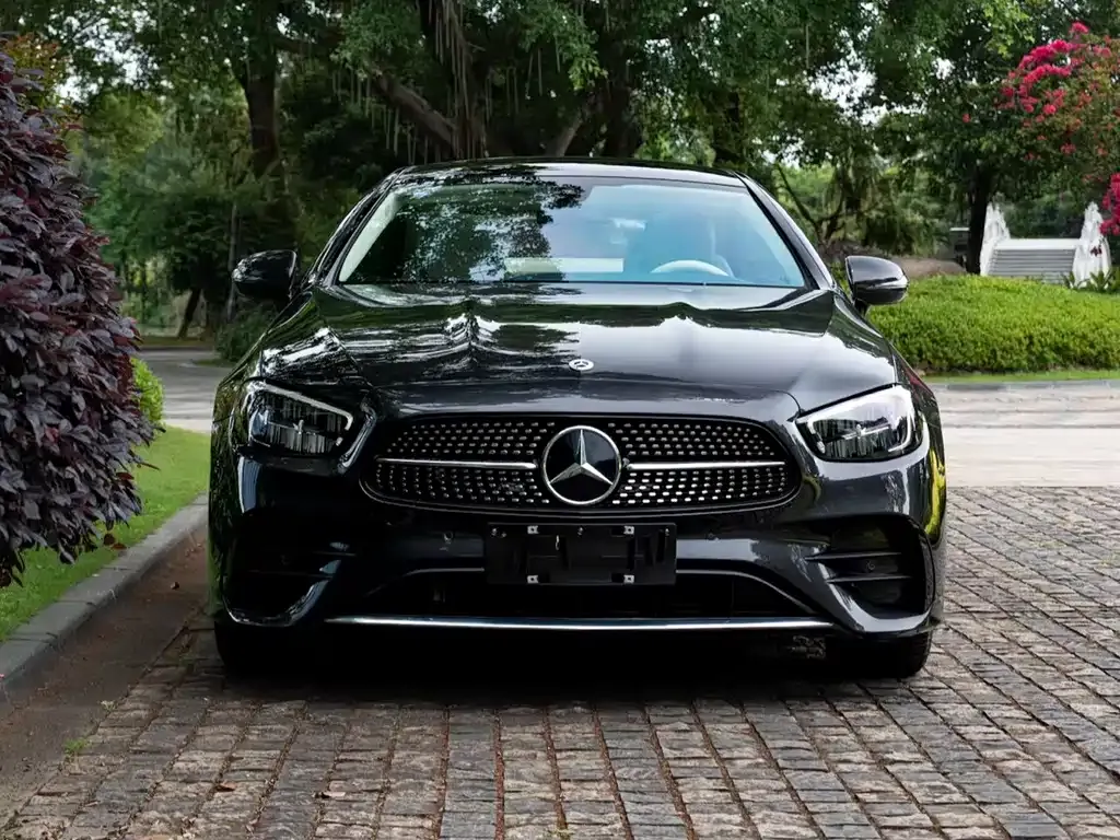 Mercedes-Benz E-Class (Import) — фото 9