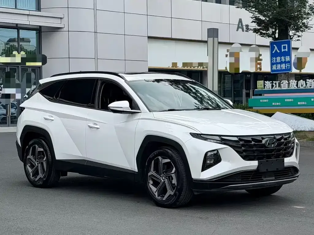 Hyundai Tucson — фото 4