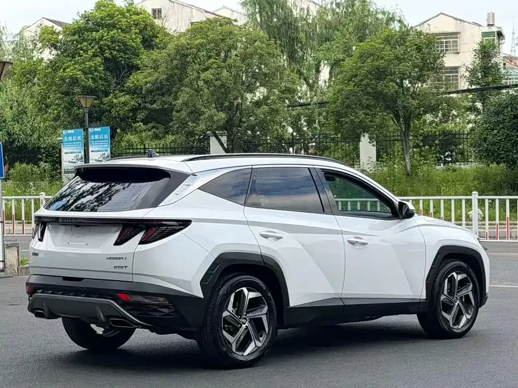 Hyundai Tucson — фото 9