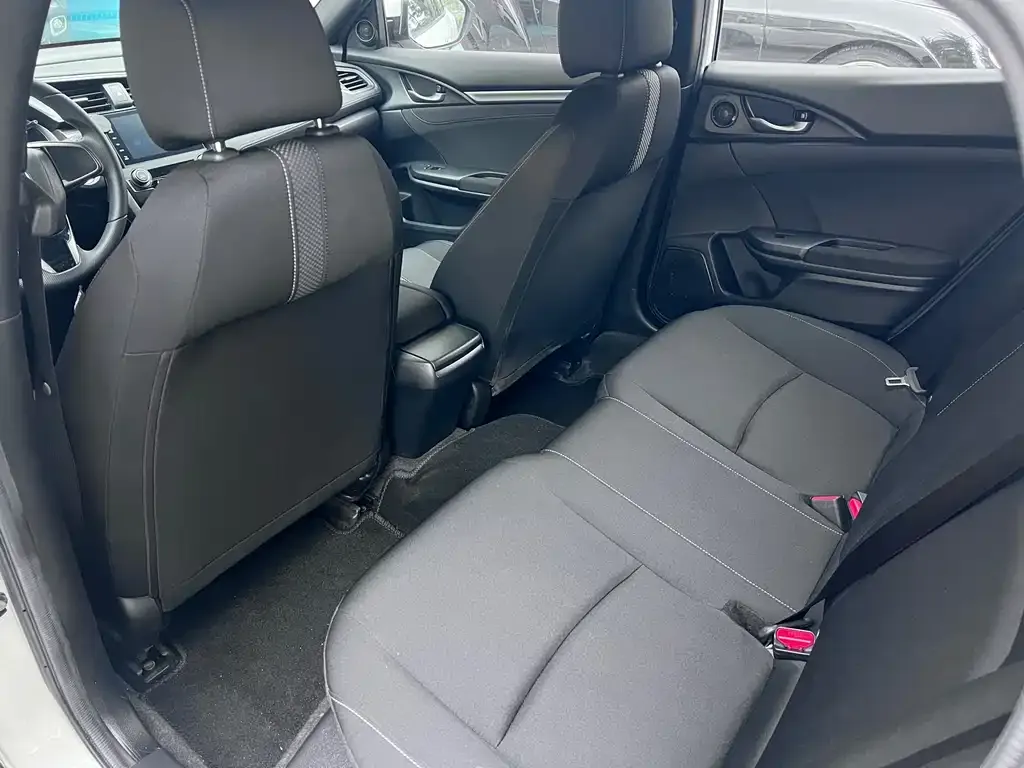 Honda Civic — фото 7