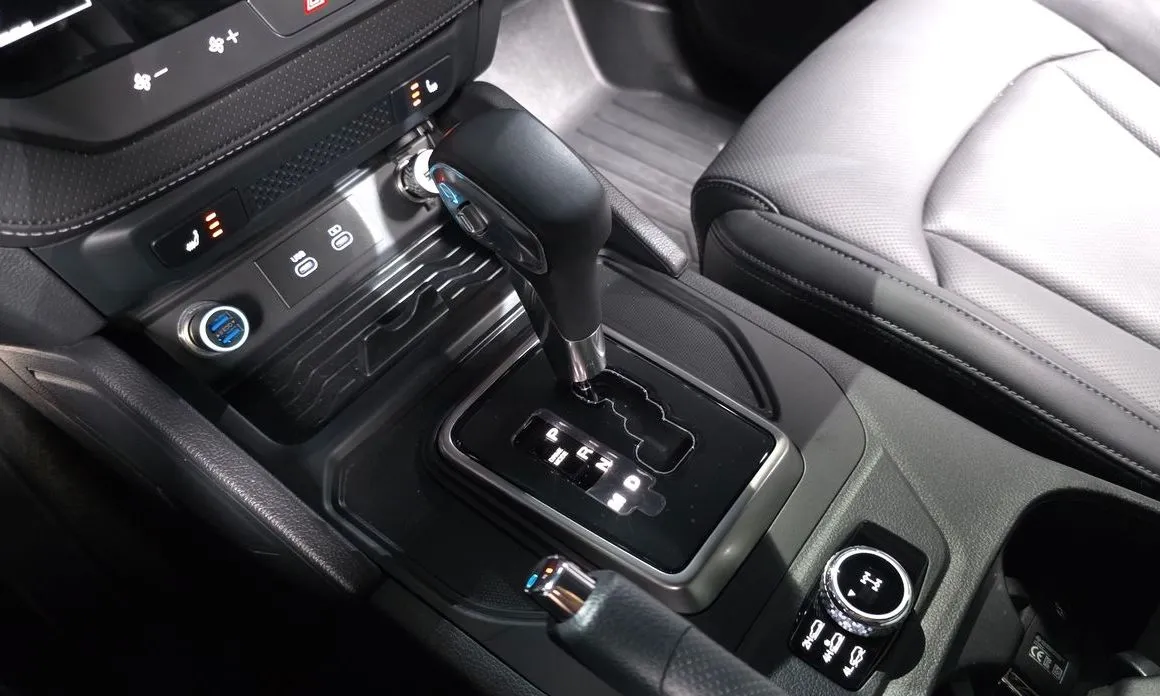 KG Mobility (Ssangyong) Musso 2025 из KR, фото 8