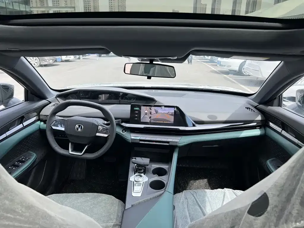Changan UNI-V iDD 2026 из CN, фото 5