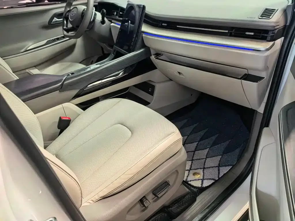 Hyundai Custo 2022 из CN, фото 10