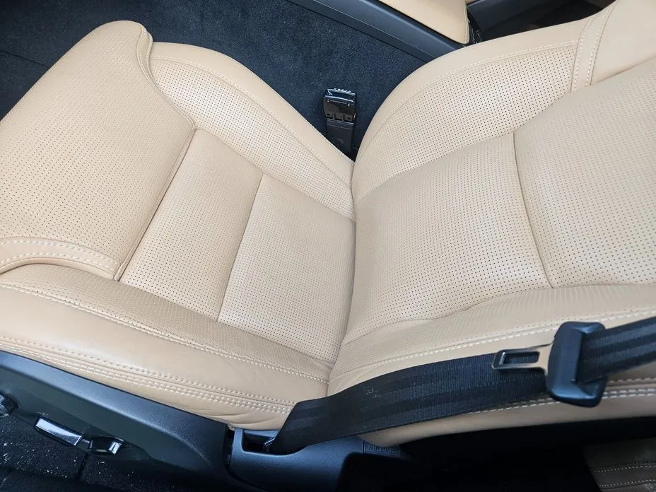 Volvo XC60 2025 из KR, фото 3