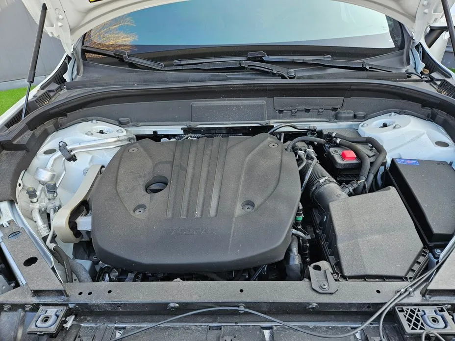 Volvo XC60 2025 из KR, фото 7
