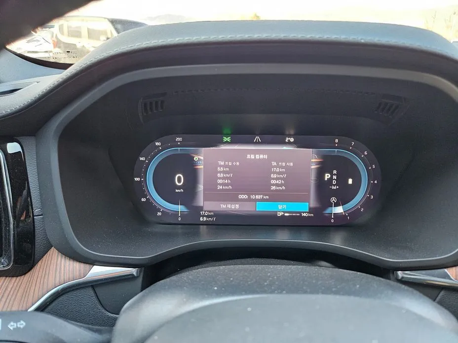 Volvo XC60 2025 из KR, фото 10