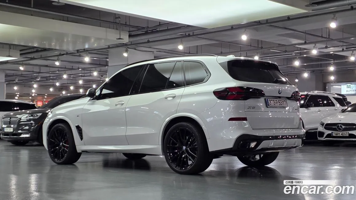 BMW X5 2025 из KR, фото 2