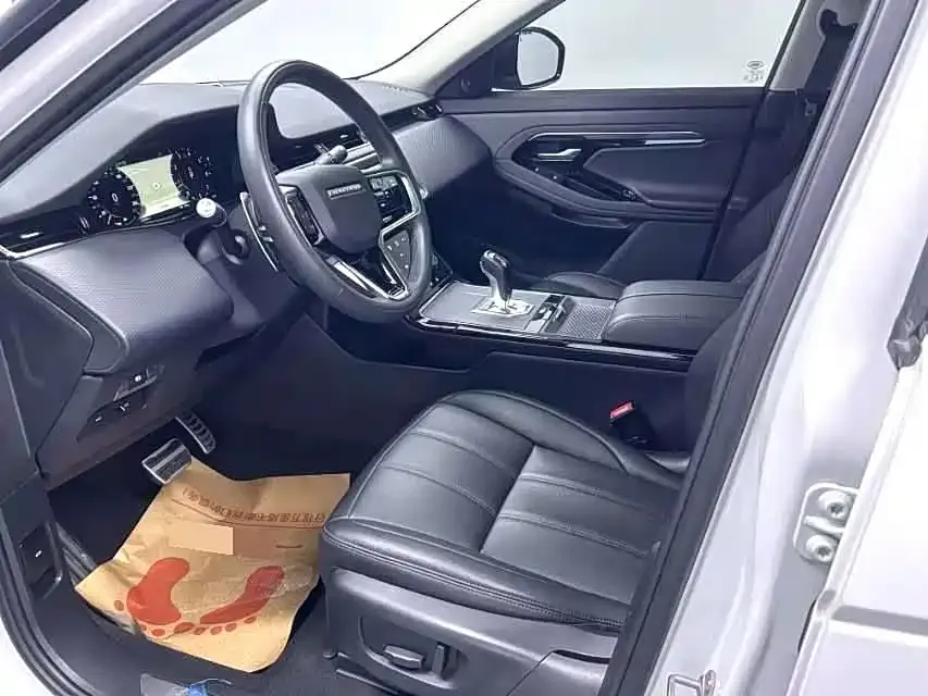 Land Rover Evoque — фото 6