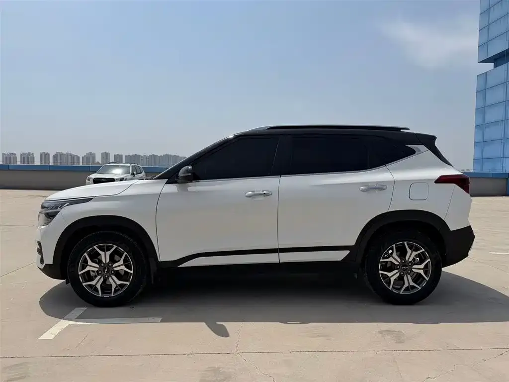Kia KX3 — фото 3
