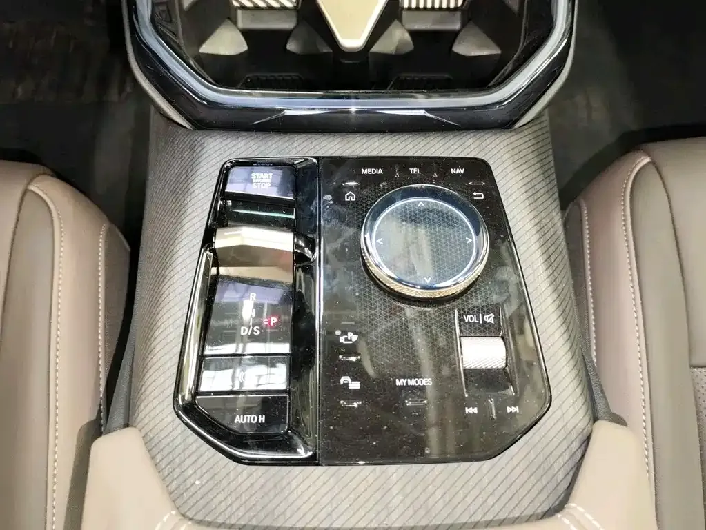 BMW X3 2025 из CN, фото 9