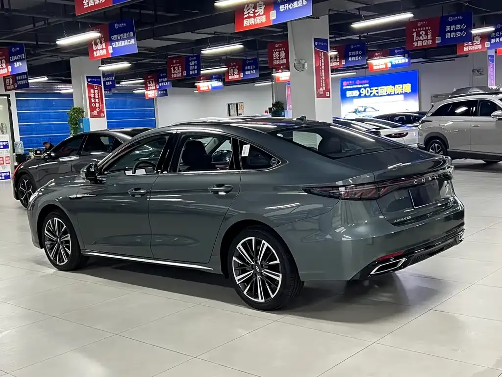 Chery Arrizo 8 PRO — фото 8