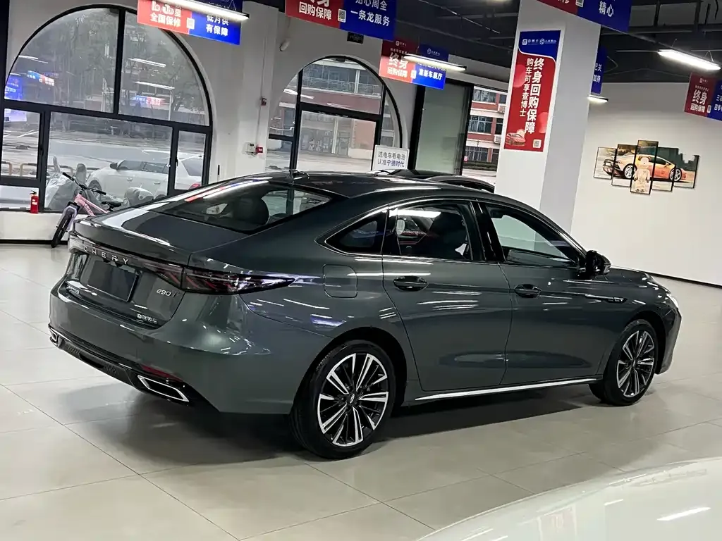 Chery Arrizo 8 PRO — фото 6