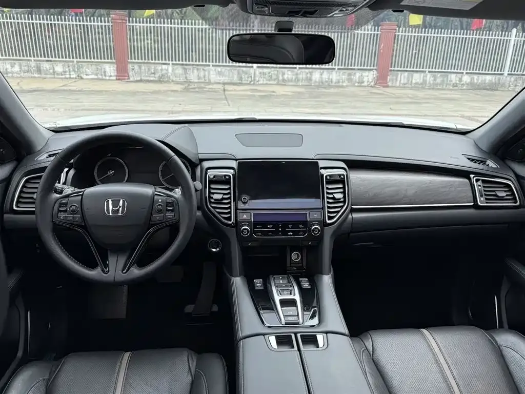 Honda UR-V — фото 4