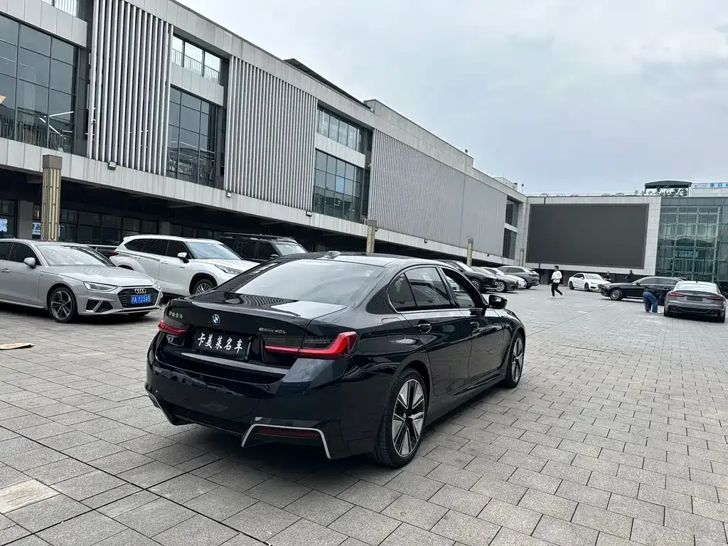 BMW i3 — фото 7