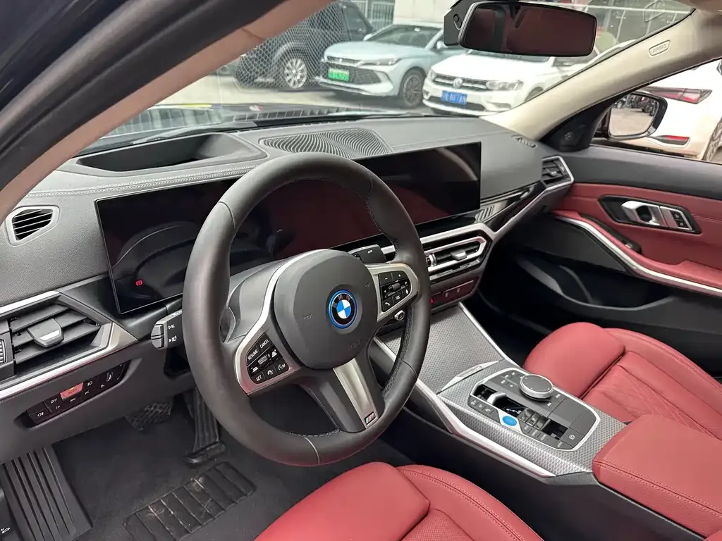 BMW i3 — фото 9
