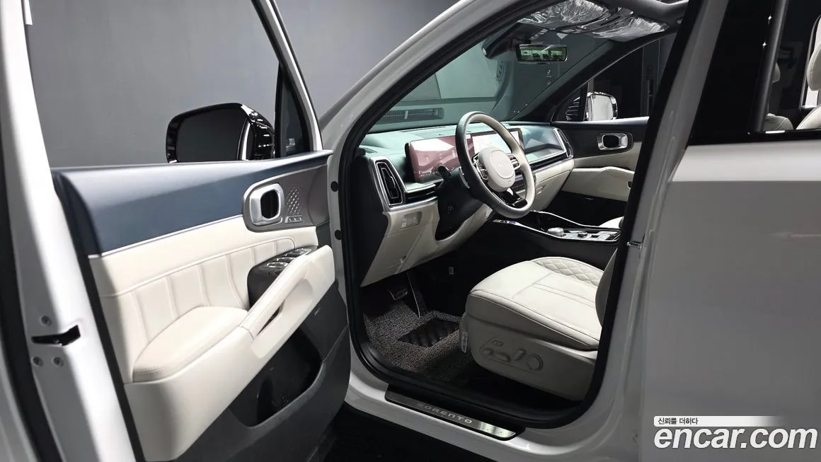 Kia Sorento — фото 8