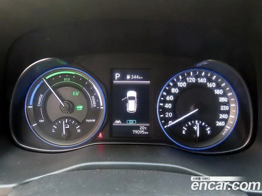 Hyundai Kona 2021 из KR, фото 3