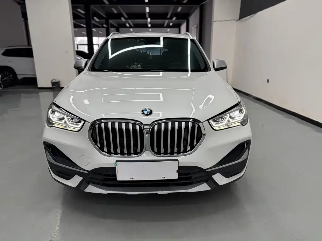 BMW X1 — фото 4