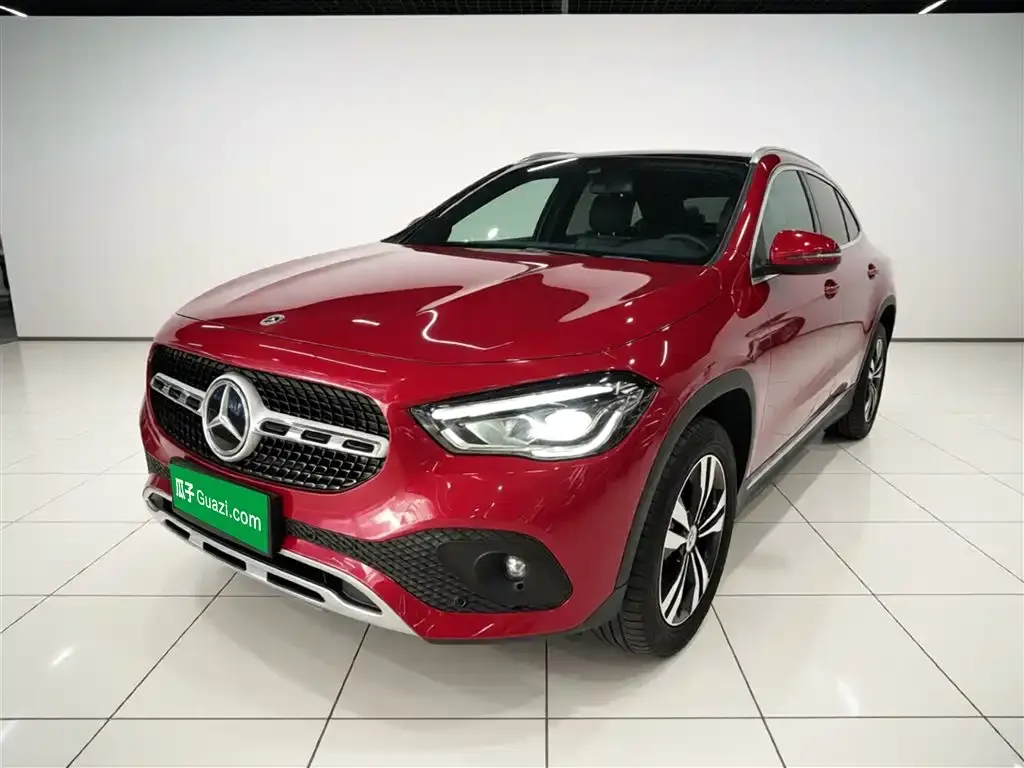 Mercedes-Benz GLA — фото 9