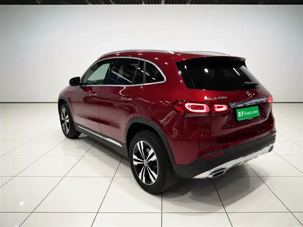 Mercedes-Benz GLA — фото 4