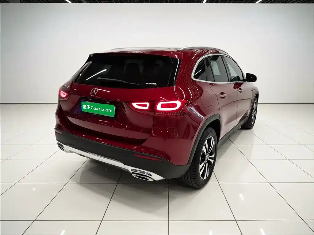Mercedes-Benz GLA — фото 3