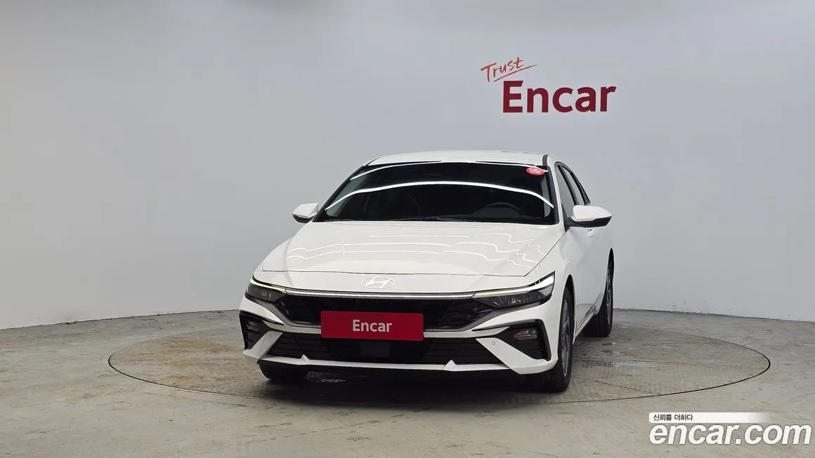 Hyundai AVANTE — фото 2
