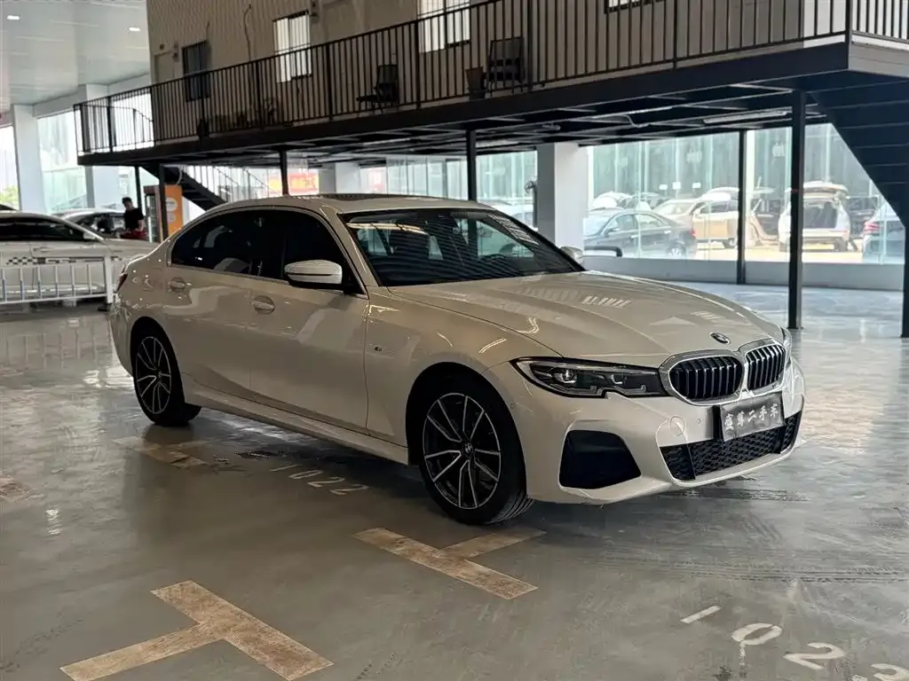 BMW 3 Series — фото 10