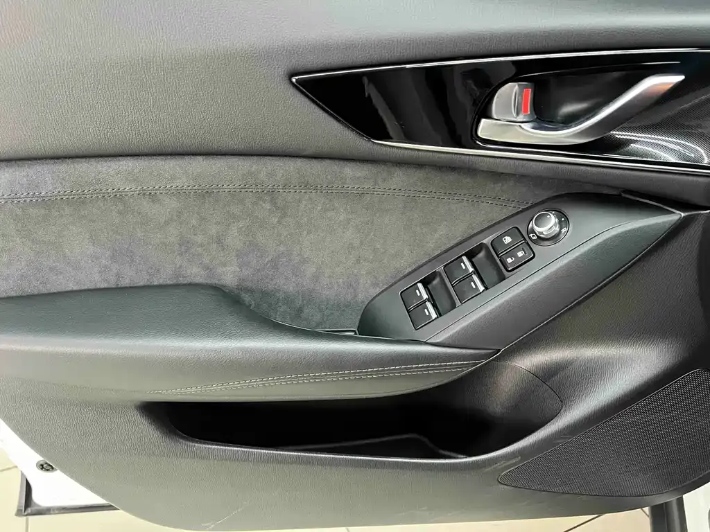 Mazda CX-4 — фото 9