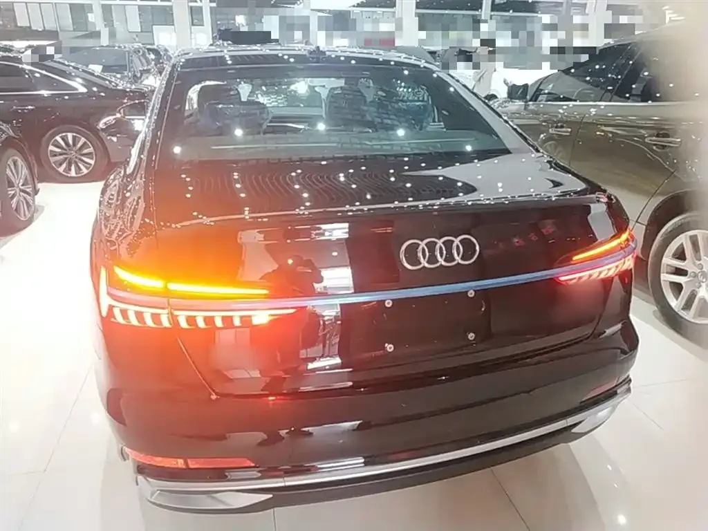 Audi A6L — фото 3