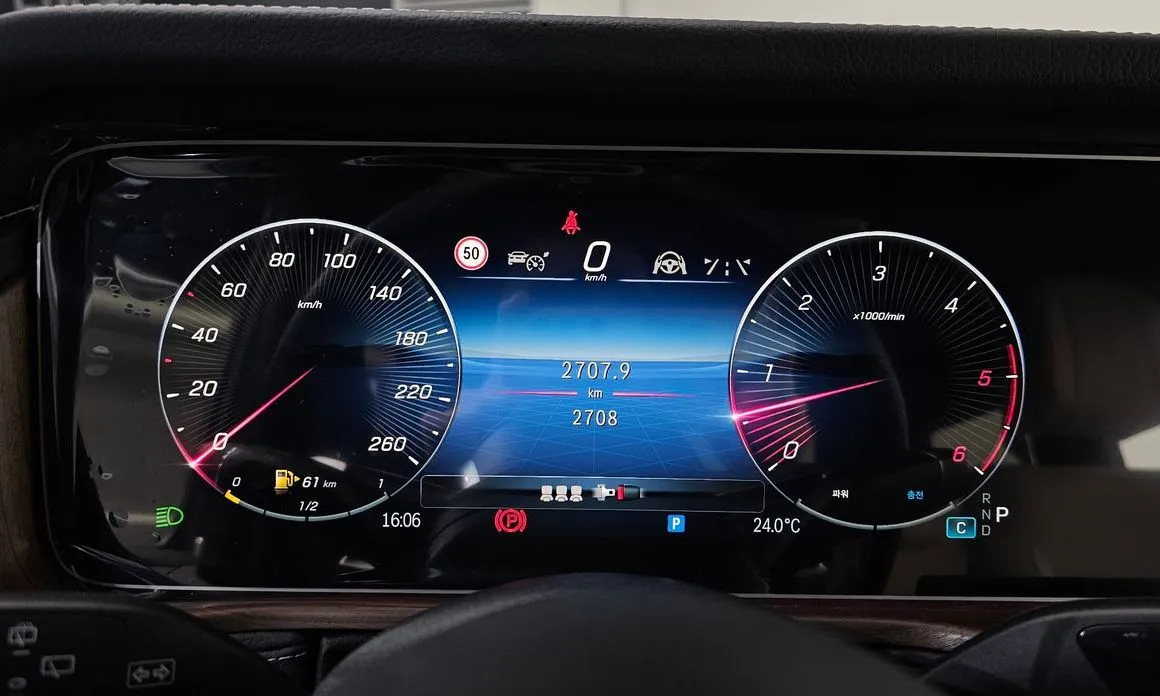 Mercedes-Benz G-Class 2026 из KR, фото 10