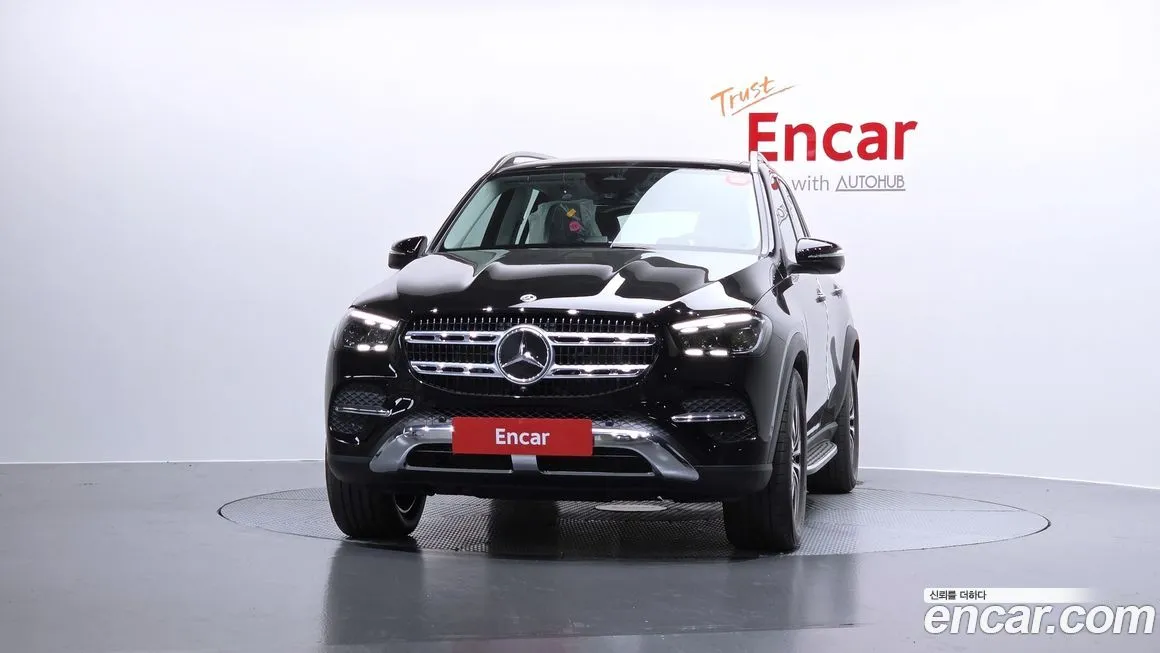 Mercedes-Benz GLE-Class — фото 7