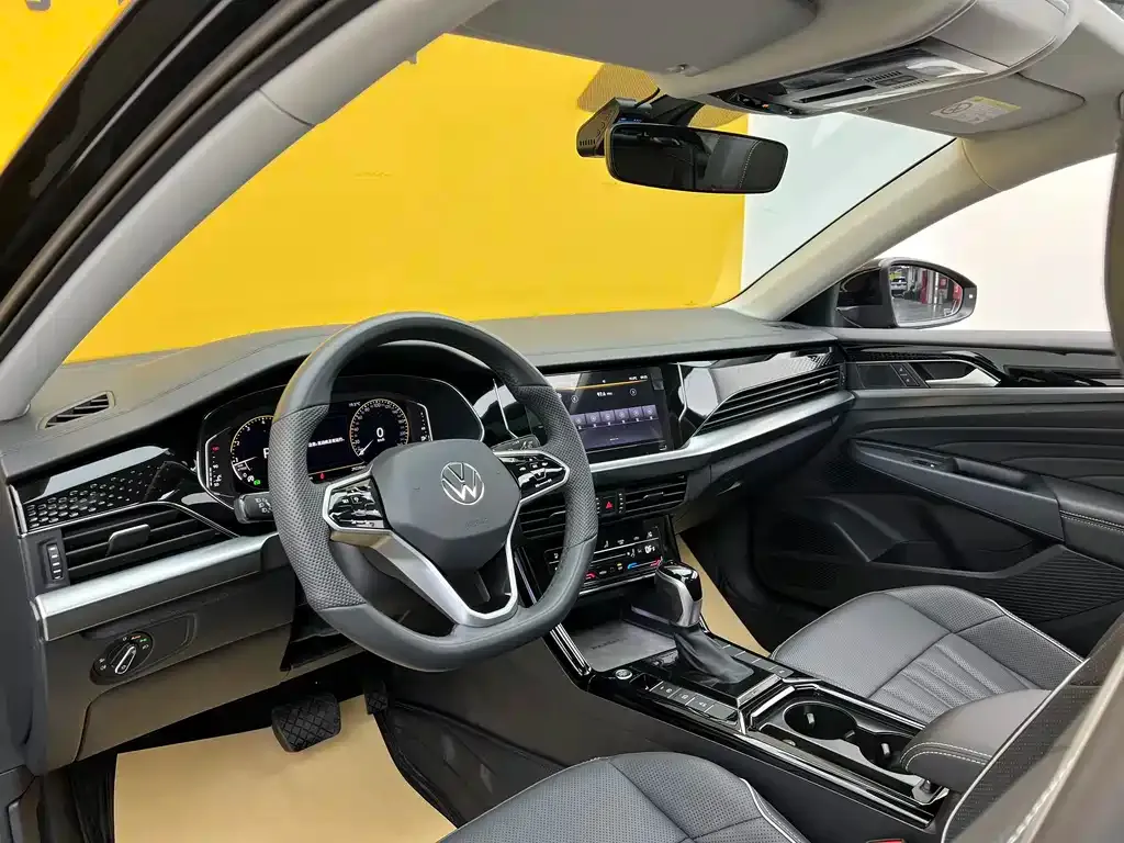 Volkswagen Passat — фото 6