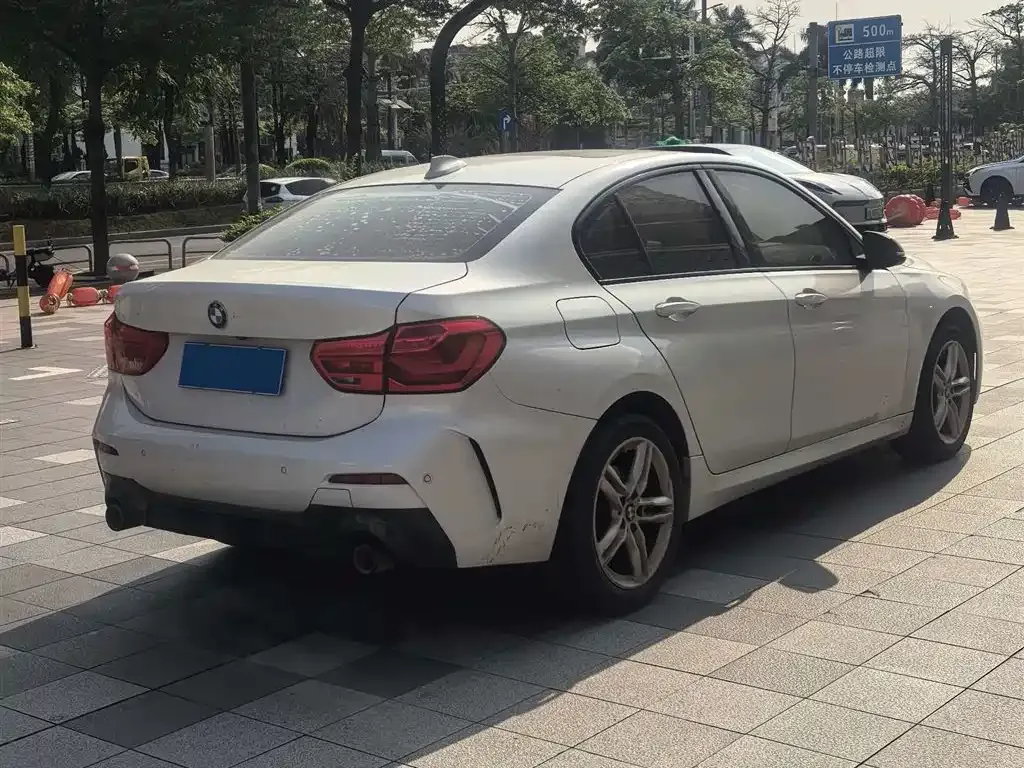 BMW 1 Series 2022 из CN, фото 9