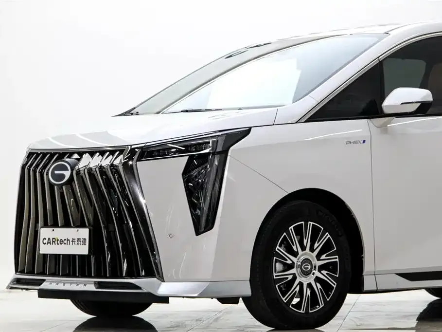 GAC Motor Trumpchi E9 — фото 10