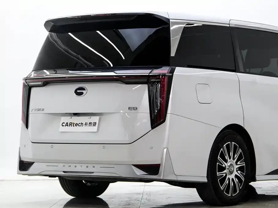 GAC Motor Trumpchi E9 — фото 7