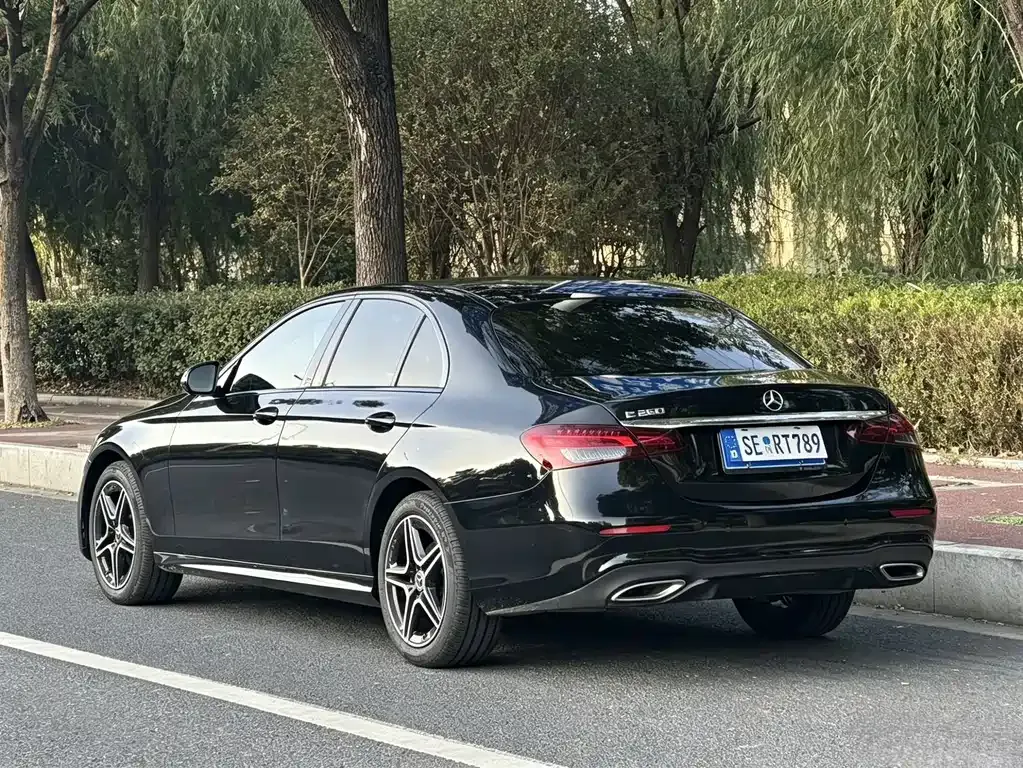 Mercedes-Benz E-Class (Import) — фото 10