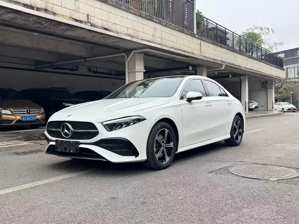 Mercedes-Benz A-Class — фото 1