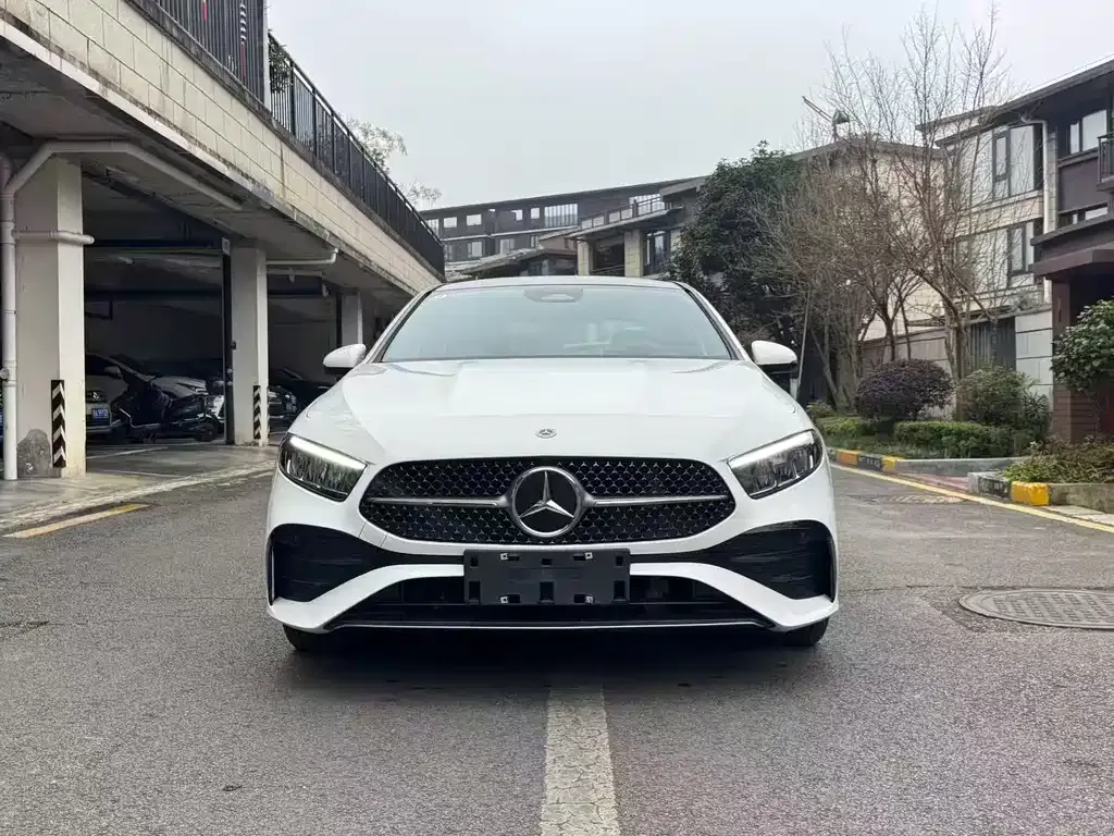 Mercedes-Benz A-Class — фото 10