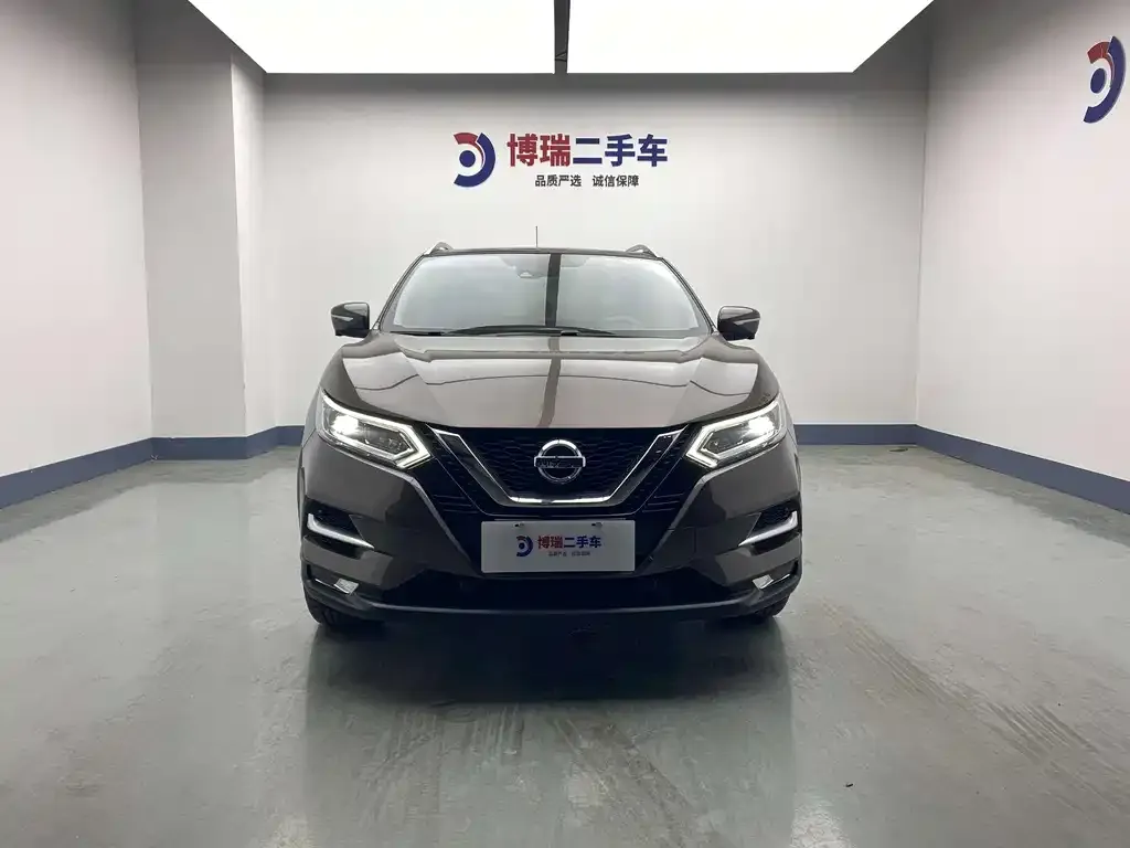 Nissan Qashqai — фото 4