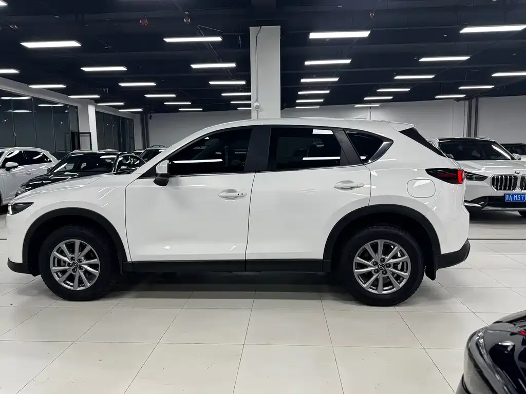 Mazda CX-5 — фото 8