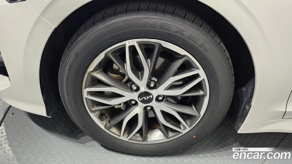 Kia K5 2023 из KR, фото 6