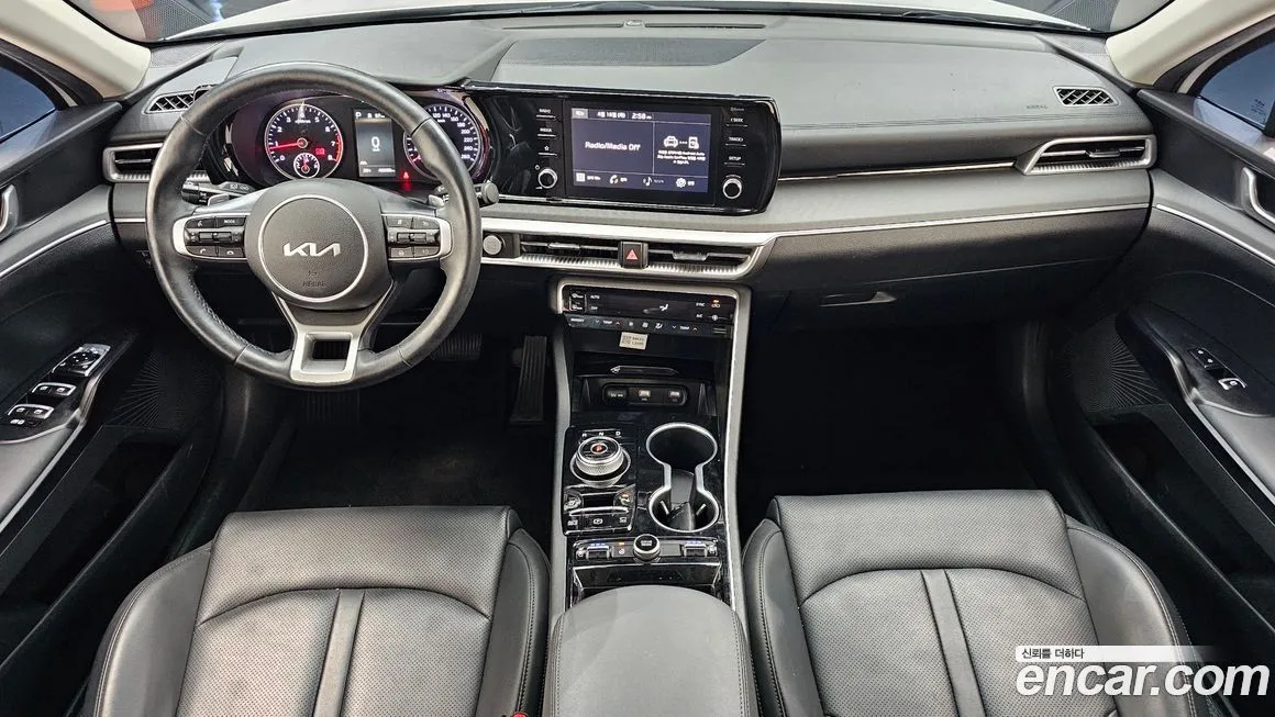 Kia K5 2023 из KR, фото 9