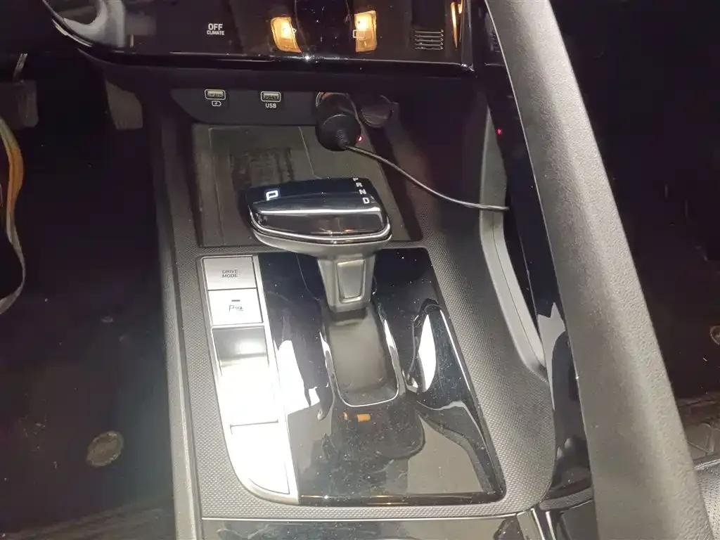 Hyundai Elantra 2021 из CN, фото 7