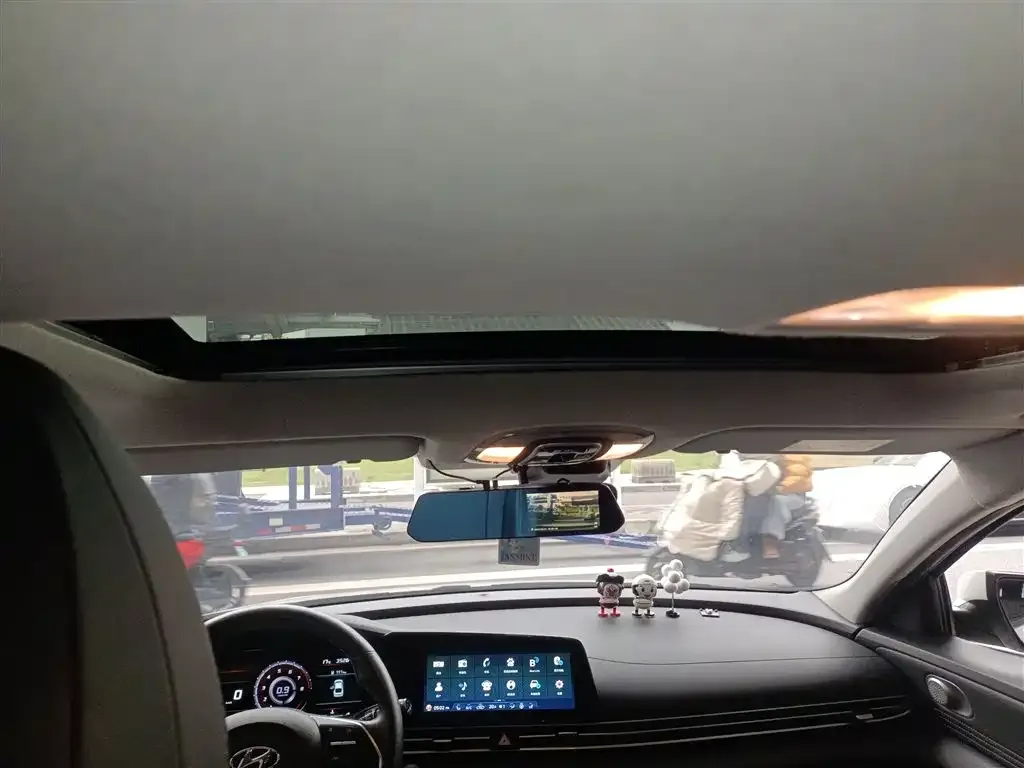 Hyundai Elantra 2021 из CN, фото 6