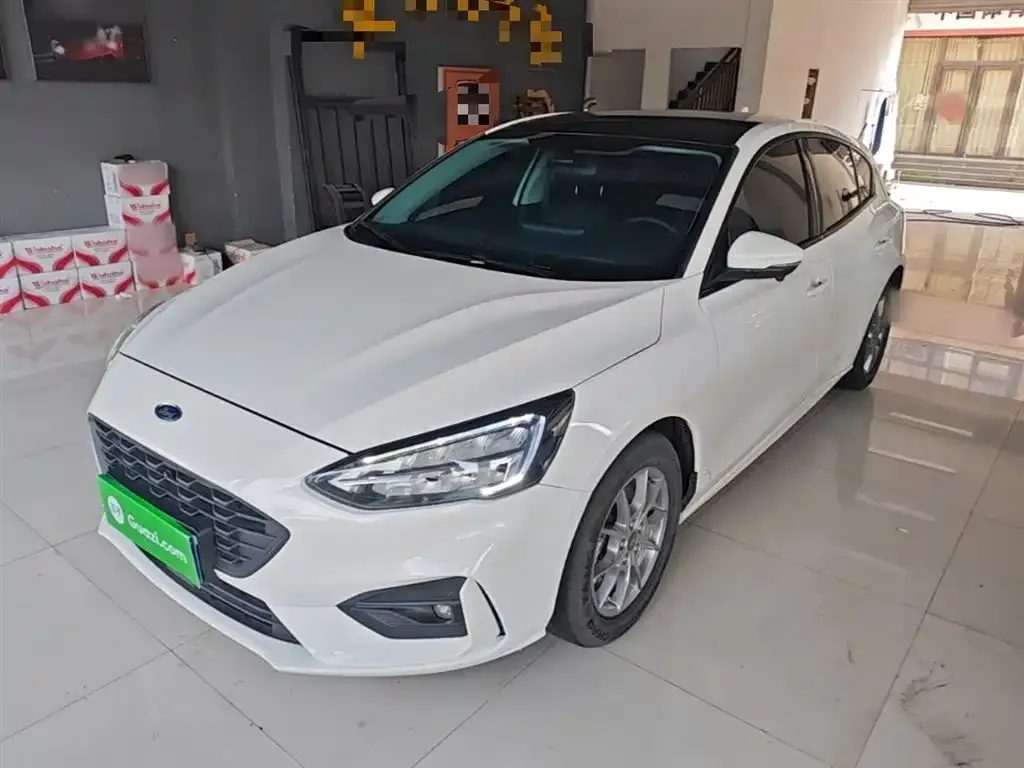 Ford Focus 2022 из CN, фото 1