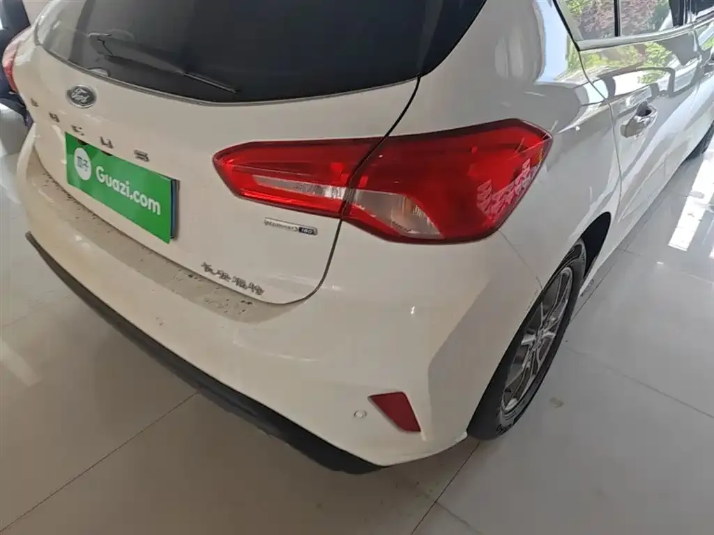 Ford Focus 2022 из CN, фото 3