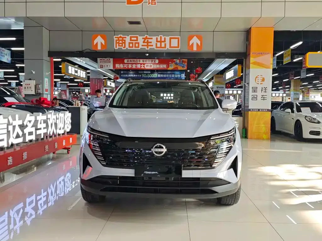 Nissan Qashqai — фото 6